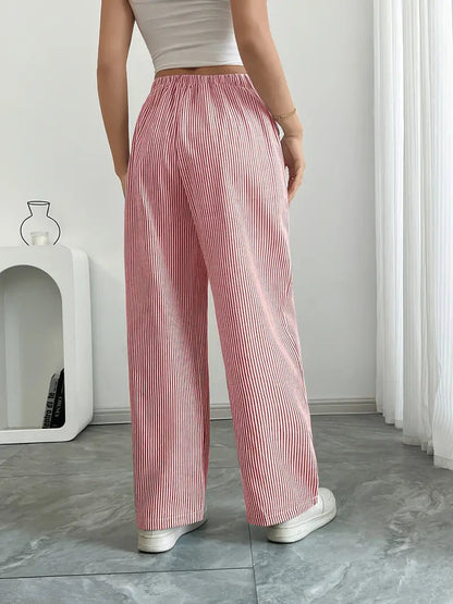 Alina – Pantalón Elegante a Rayas con Bolsillos
